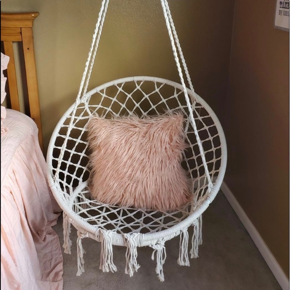 White Cotten hanging chair